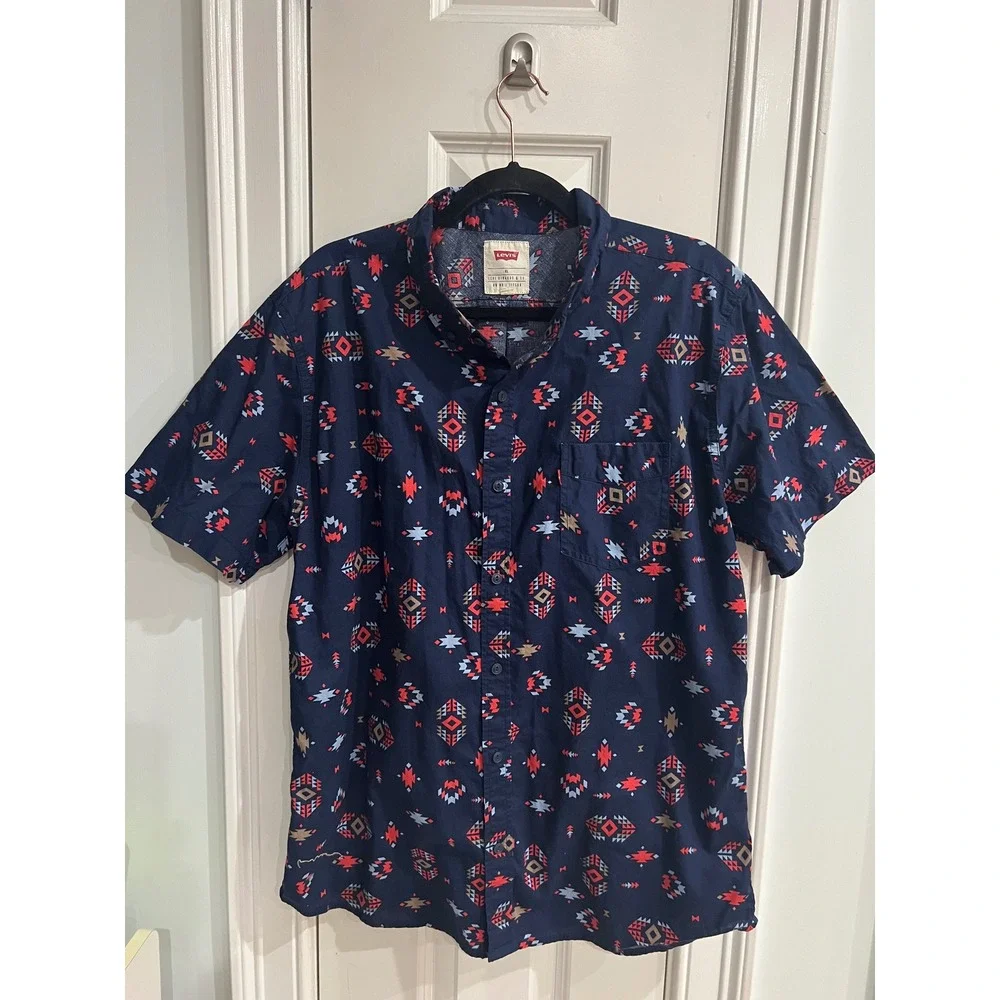 Levis Mens XL Short Sleeve Button Down Shirt Southwestern Tribal Print Navy Blue